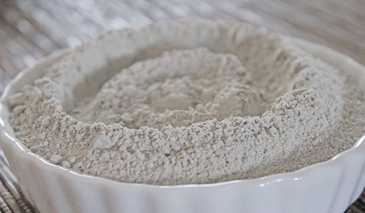  Introducing bentonite clay lead + the best purchase price 